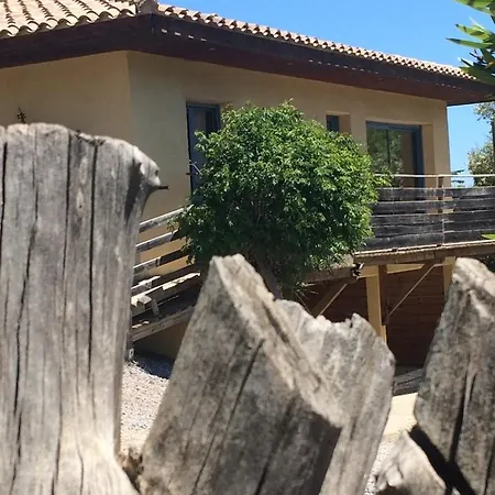 La Poussada, Maisons Ecologiques Avec Vue