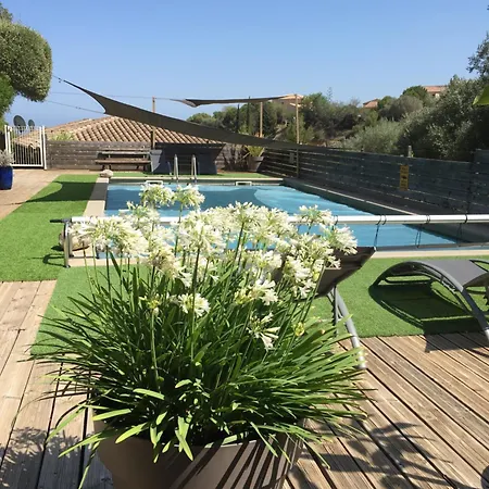 La Poussada, Maisons Ecologiques Avec Vue Holiday home La Palme