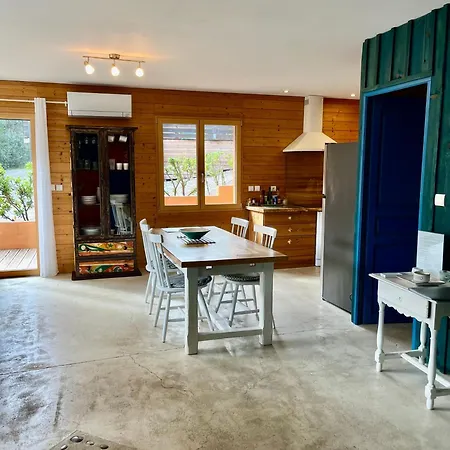 La Poussada, Maisons Ecologiques Avec Vue Holiday home