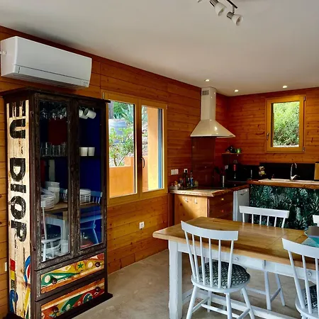 La Poussada, Maisons Ecologiques Avec Vue Holiday home La Palme
